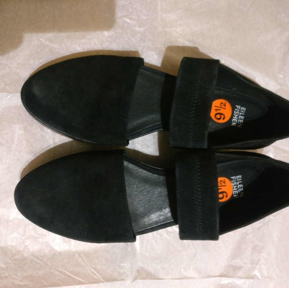 EILEEN FISHER SUEDE WEDGE SHOE